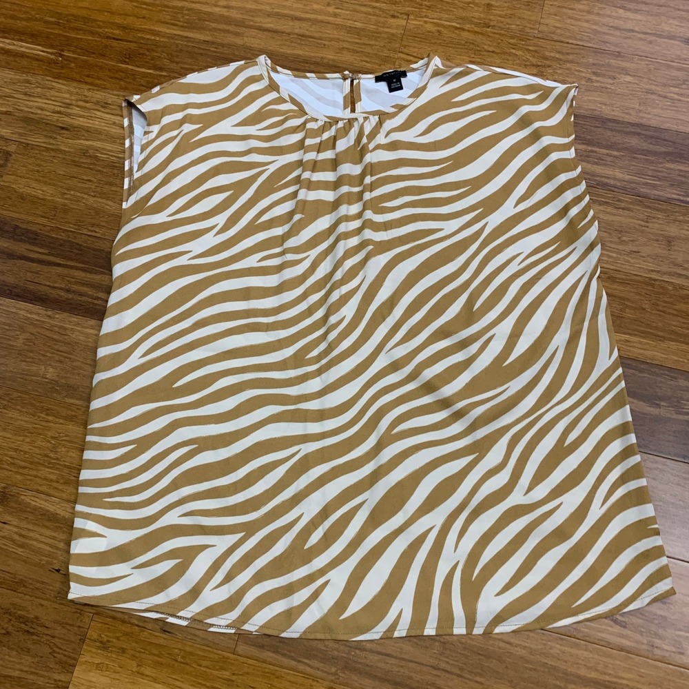 ANN Taylor Women's Zebra Print Sleeveless Blouse Top Size Medium Office Business